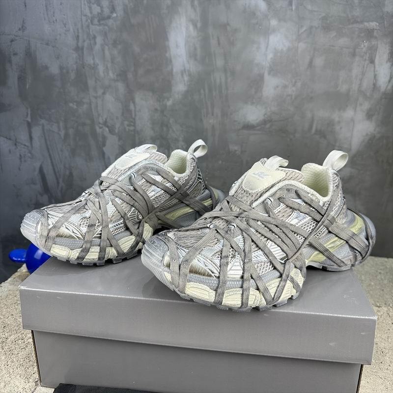 Balenciaga Men's Shoes 242